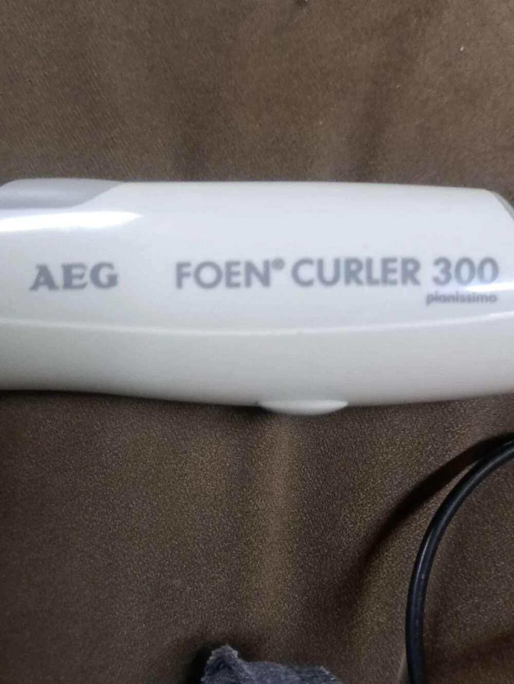European AEG Foen Curler 300 Rotating Hot Air Brush - White/Grey